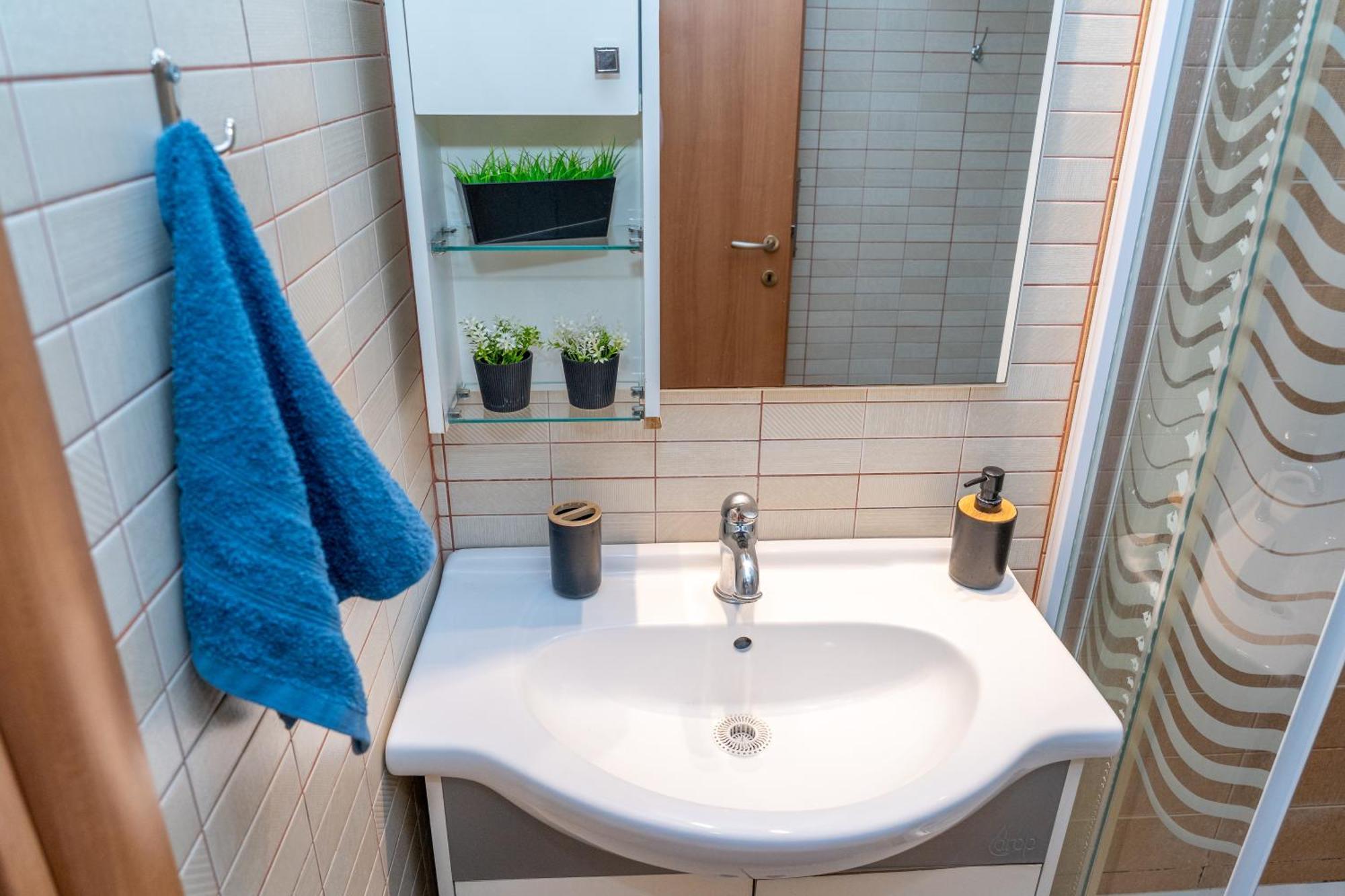 Modern Apt Upon Tsimiski Thessaloníki Luaran gambar